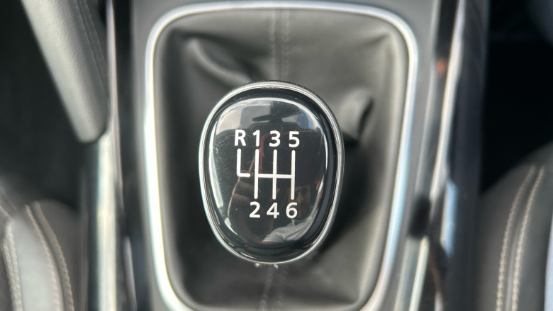 Renault Kadjar 1.3 TCE Dynamique S Nav 5dr Petrol Hatchback